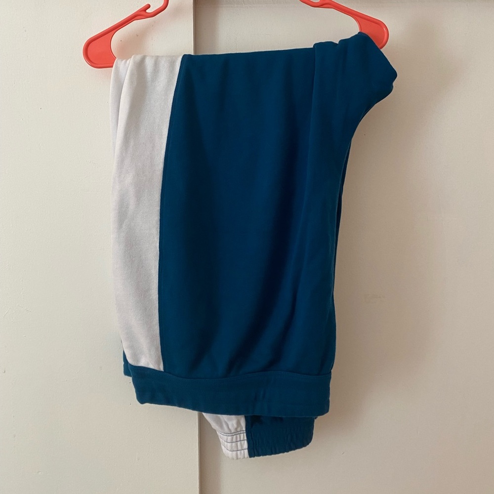 Fabletics joggers size 4x